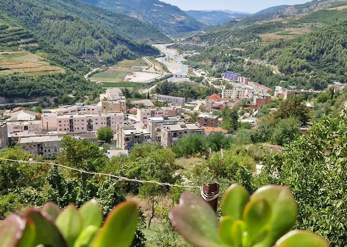 Zeni Zoto, Private Featuring Panoramic Views From Terrace And Balcony 3* Zhaban