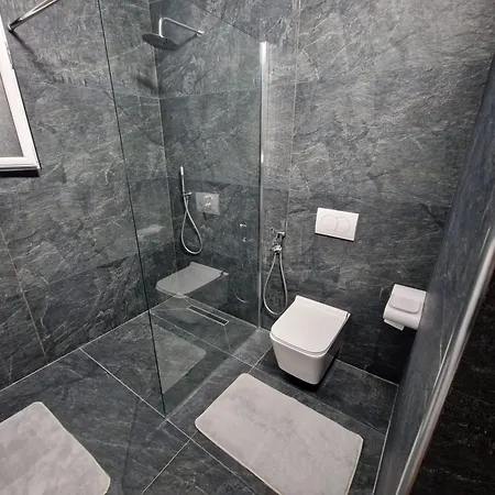 게스트하우스 Zeni Zoto, Private Featuring Panoramic Views From Terrace And Balcony 3*